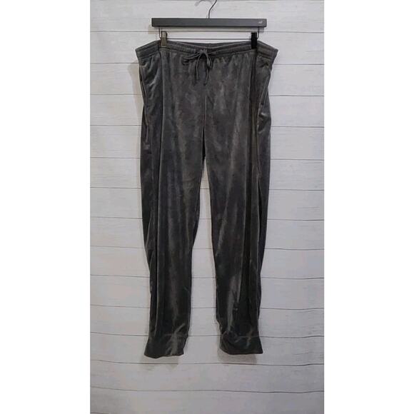 HUE Women's Gray Velour Lounge Set~Size XL (18/20) - Picture 4 of 15